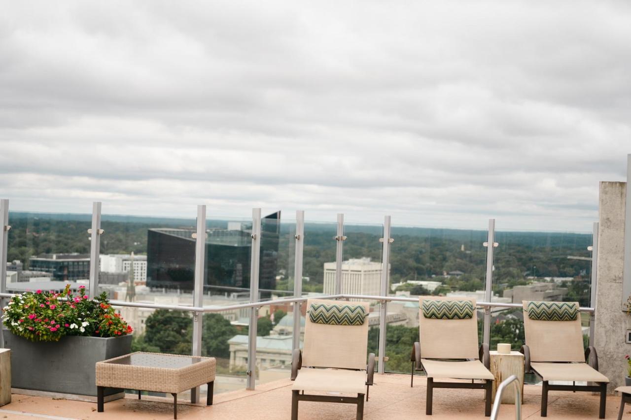 Upscale Downtown High-Rise Raleigh Exterior photo