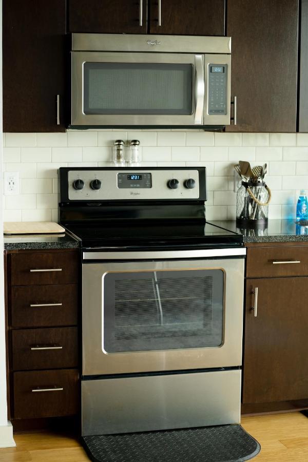 Upscale Downtown High-Rise Raleigh Exterior photo